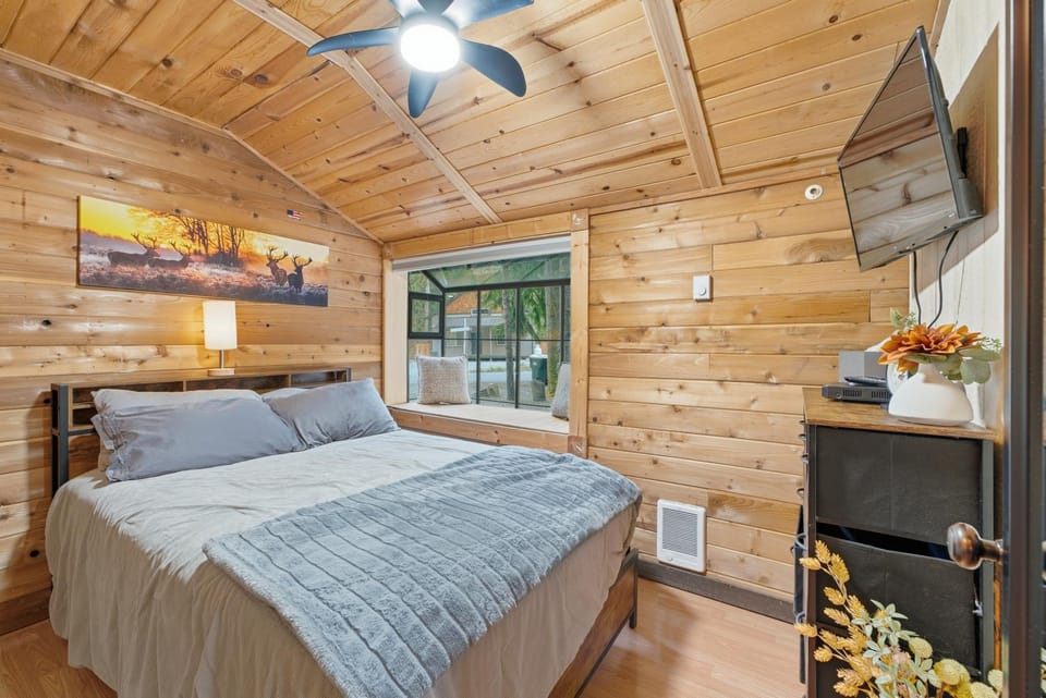 Perch - Osborn Retreat House in Washington