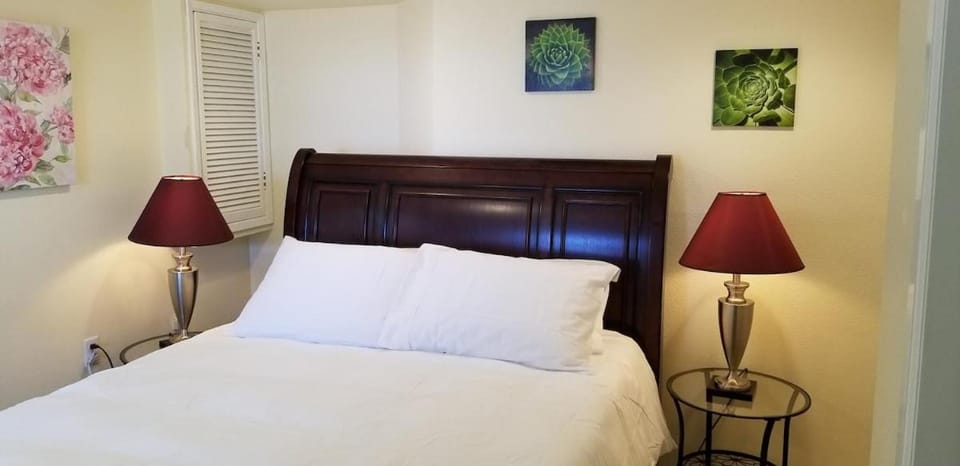 Sea View Inn Apartment in Anacortes