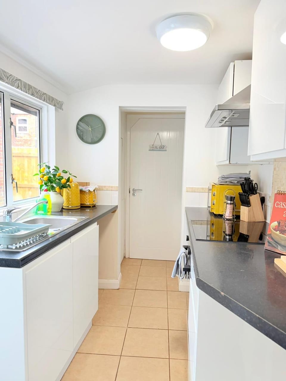 Comfortable Banbury Stay, 3 Beds & Parking House in Banbury