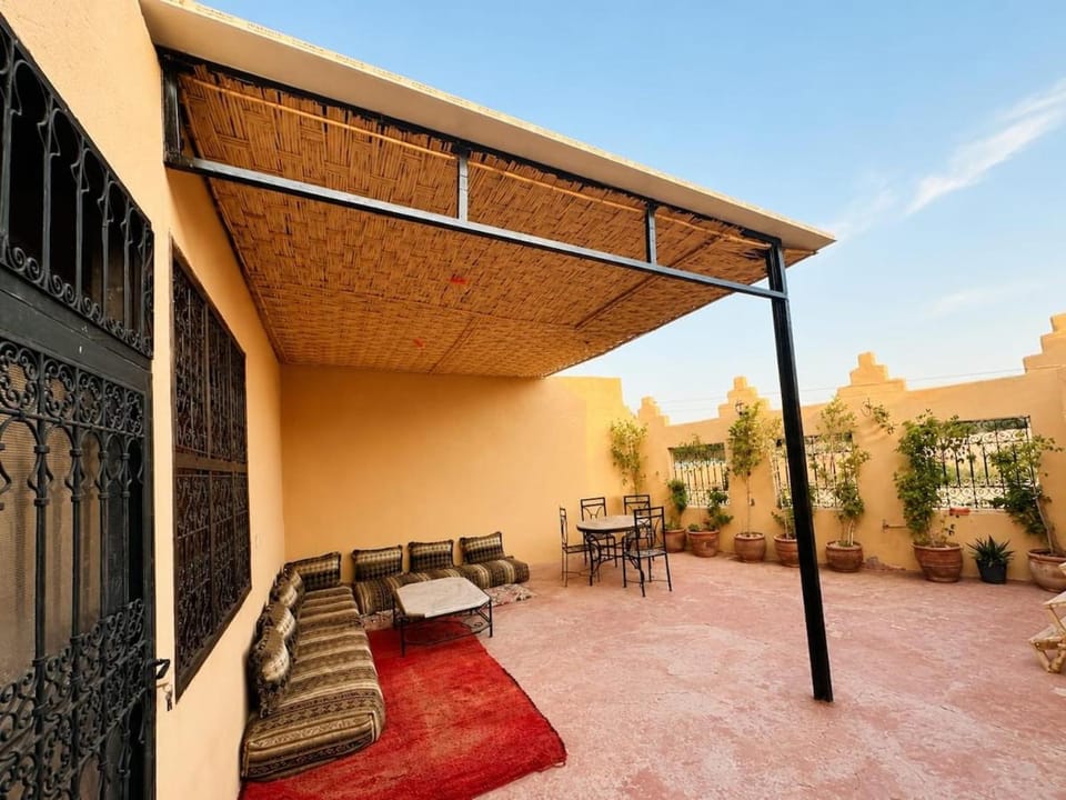 Balcony/Terrace, Dining area
