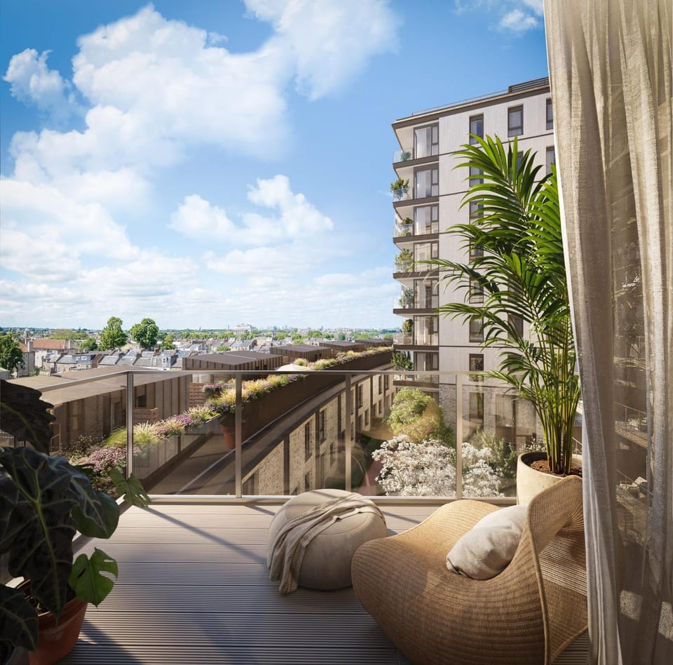 Property building, Patio, Day, View (from property/room), Balcony/Terrace, City view