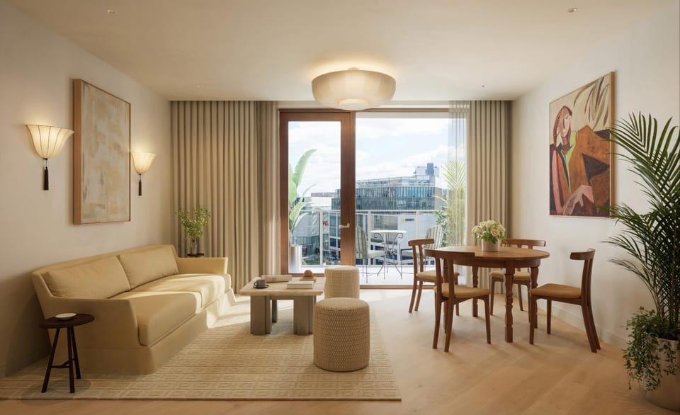 Living room, Seating area, Dining area