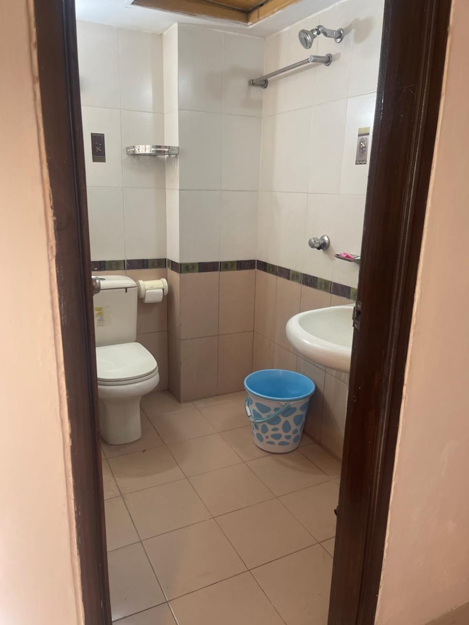 Bashundhara 3-Bedroom Apartment Near Airport & Jamuna Future Park Apartment in Dhaka