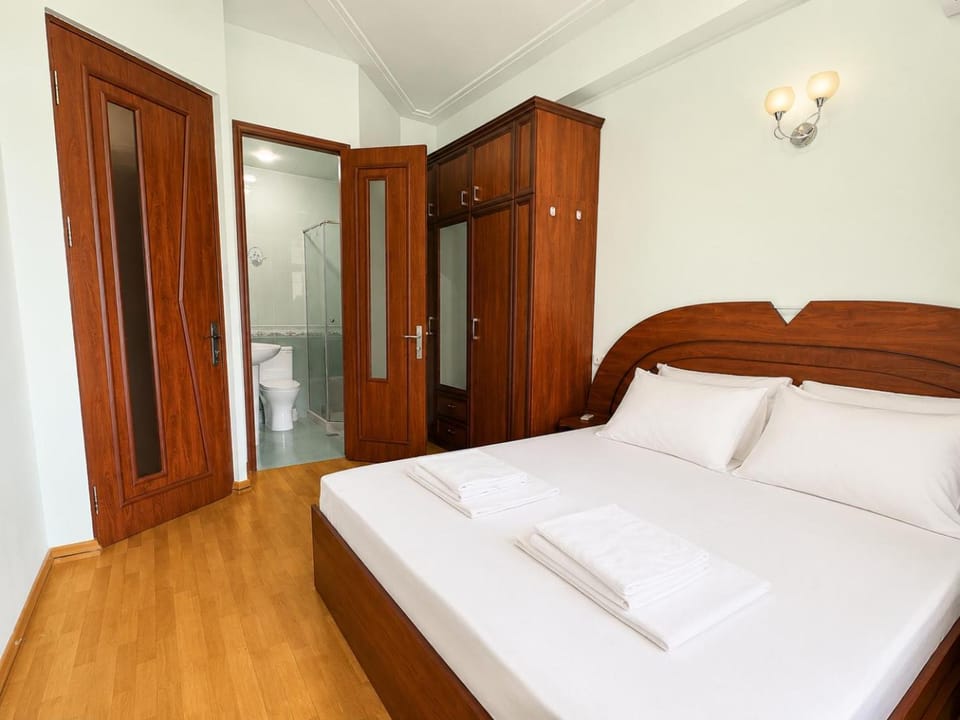 Bed, Bedroom, wardrobe