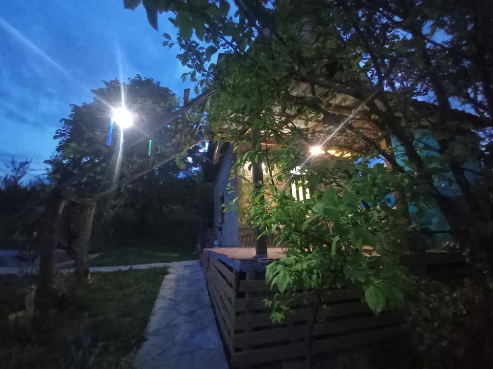 Vikendica negovanovic House in Serbia