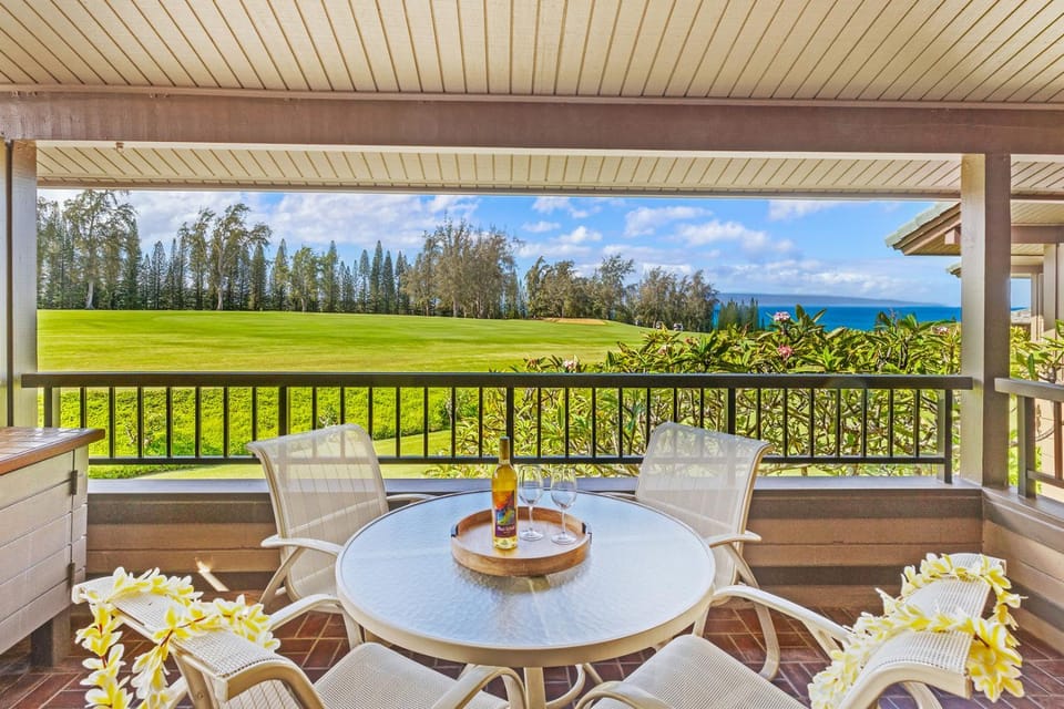 Upper-Level Villa on the Golf Course with Ocean Views - Kapalua Ridge 2321 House in Kapalua