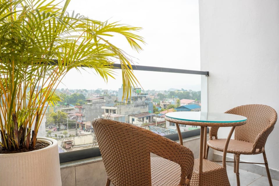 Balcony/Terrace, City view