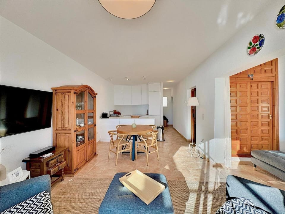 TV and multimedia, Kitchen or kitchenette, Living room, Other, Dining area