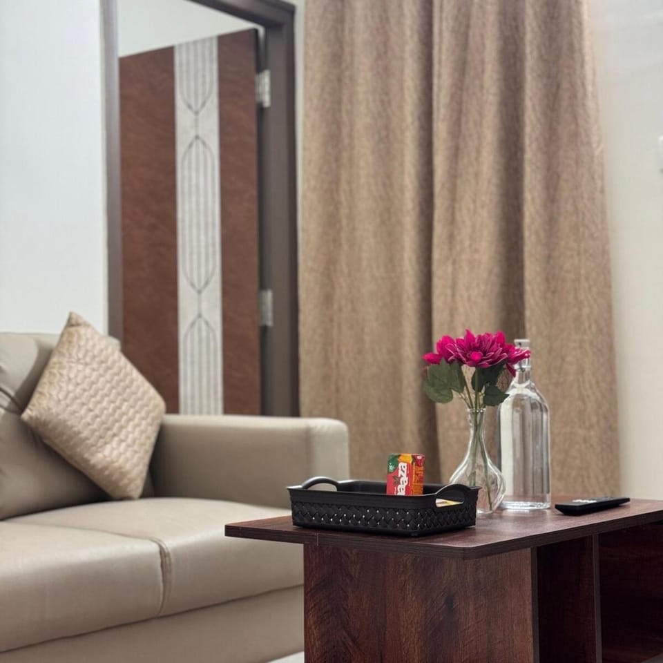 Scuzi stays 1BHK Near Embassy Tech Village Apartment in Bengaluru