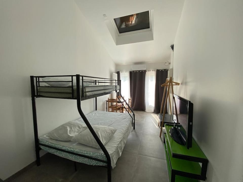 Photo of the whole room, bunk bed