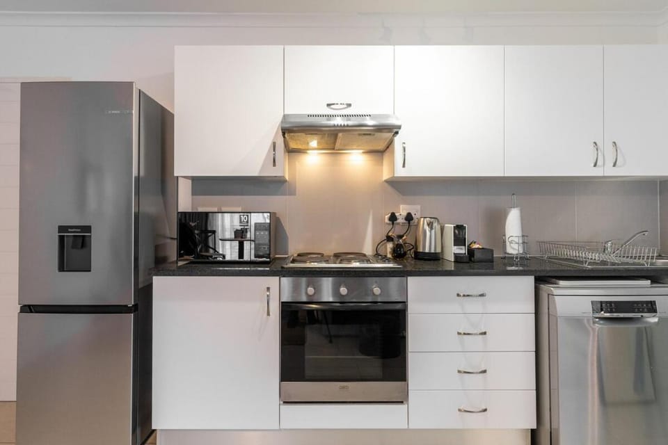 Modern urban oasis Apartment in Cape Town