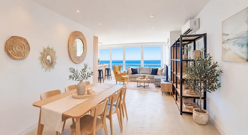 Living room, Seating area, Dining area, Sea view