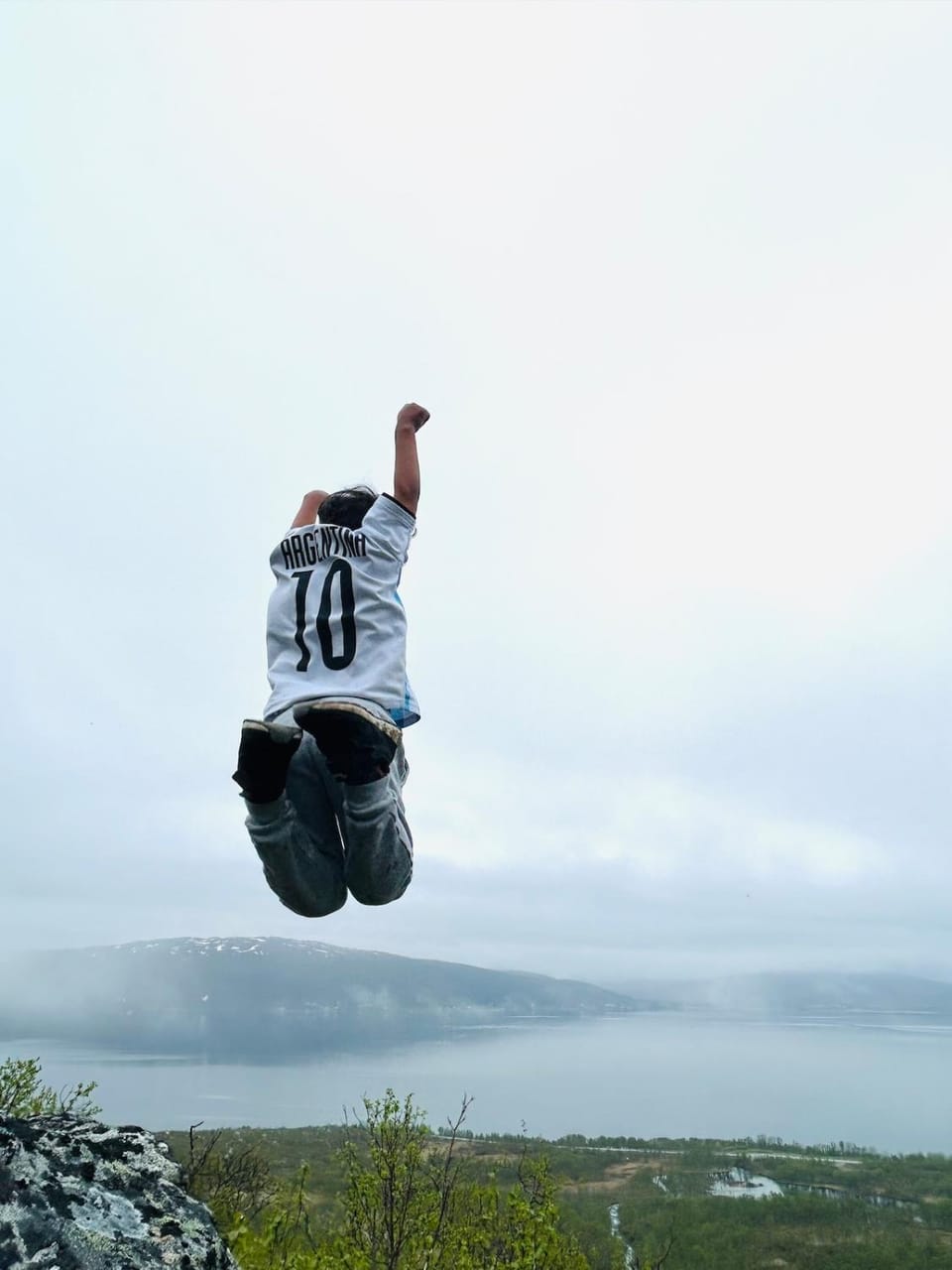 People, Natural landscape, Activities, Mountain view