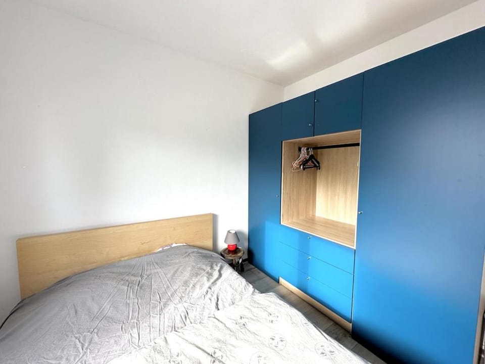 Bed, Bedroom, wardrobe