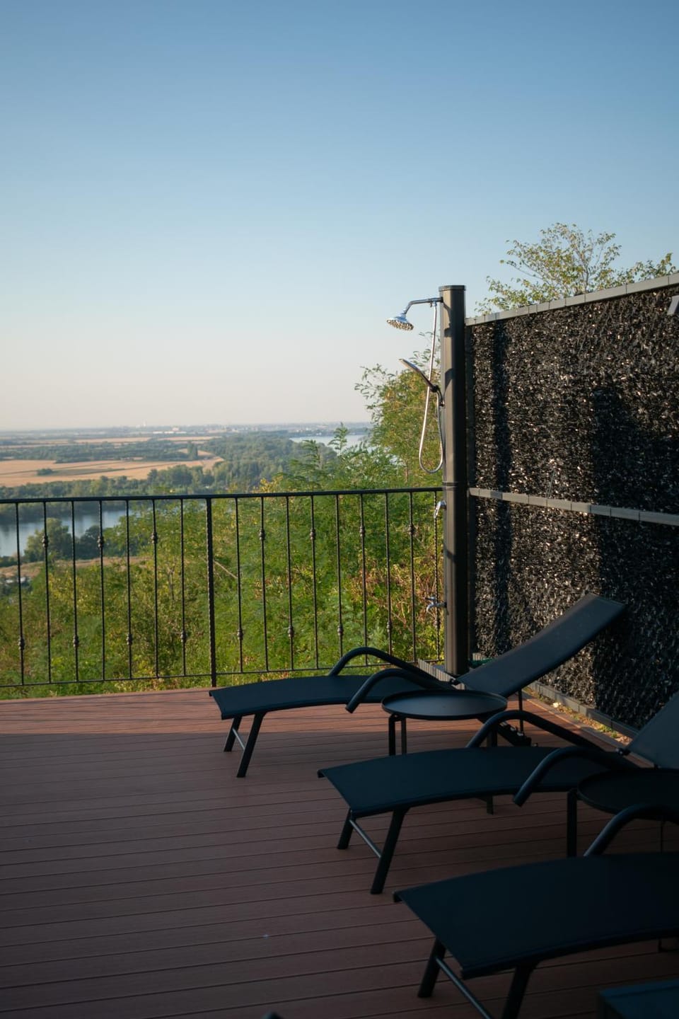 View (from property/room), Balcony/Terrace, sunbed