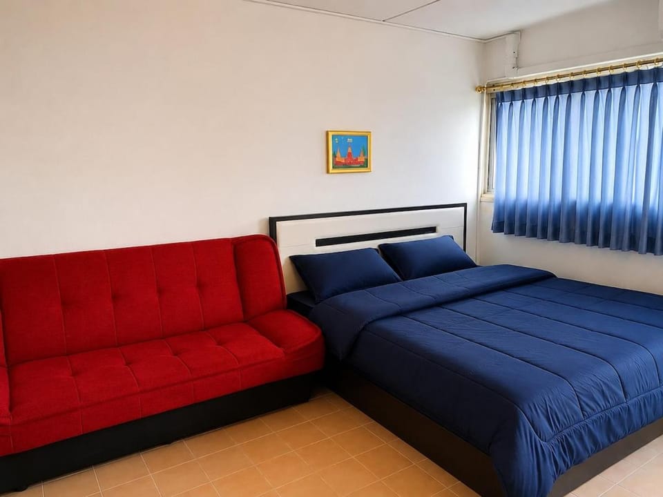Cozy Studio Room Near Impact Apartment in Thailand