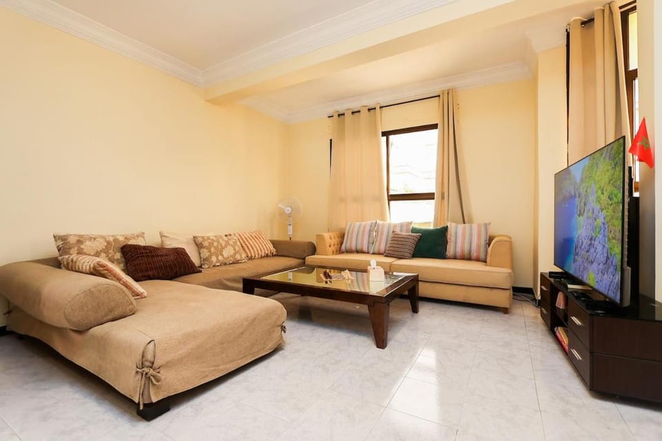 Grand appartement familial au centre de Tanger Apartment in Tangier