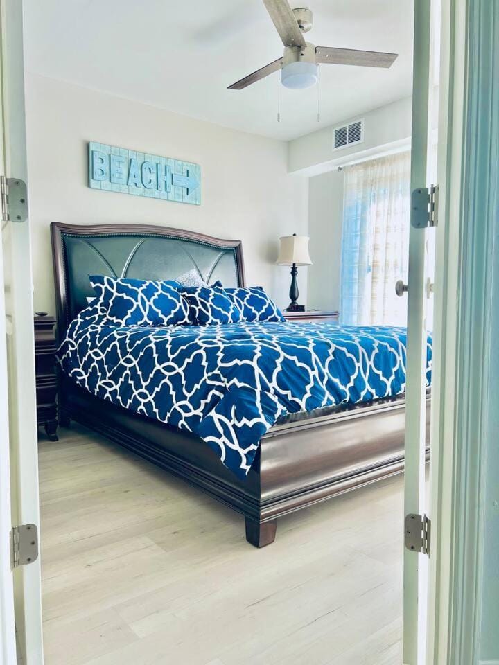 Charming 1BR Beach Getaway Walk to Pool & Shops! Apartment in Sandestin
