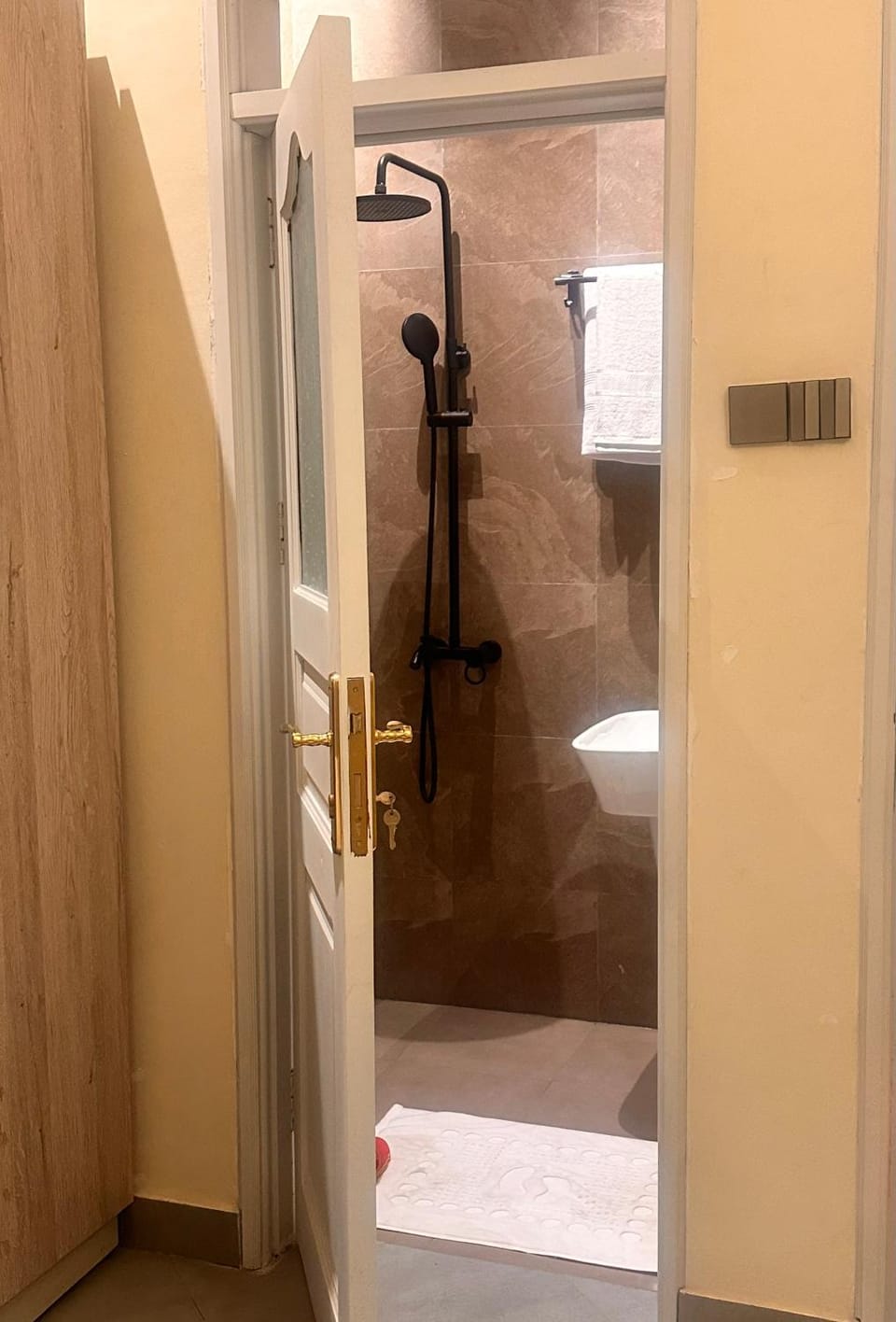 Lanyati House Villa in Uganda