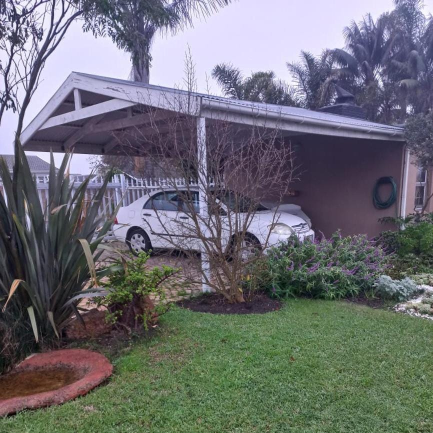 Coramdeo Self Catering Apartment in Cape Town