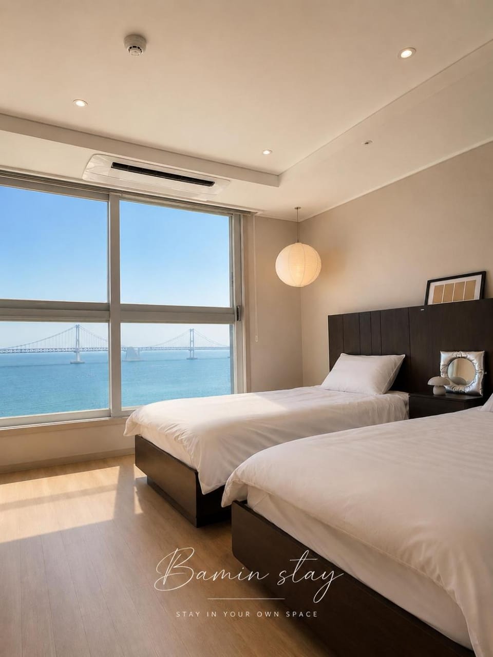 Bamin stay-Direct Ocean View of Gwangandaegyo Bridge in Gwangalli Apartment in Busan