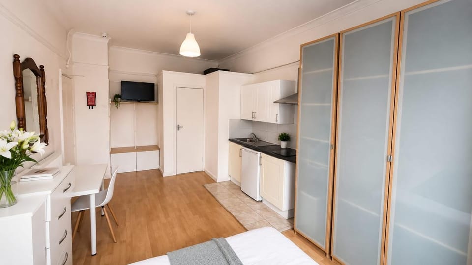 Finchley Apartment in London Borough of Camden
