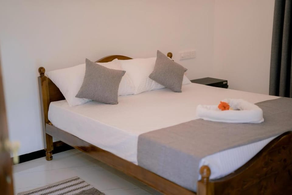 Pearl Nest Villa Bed and Breakfast in Ahangama