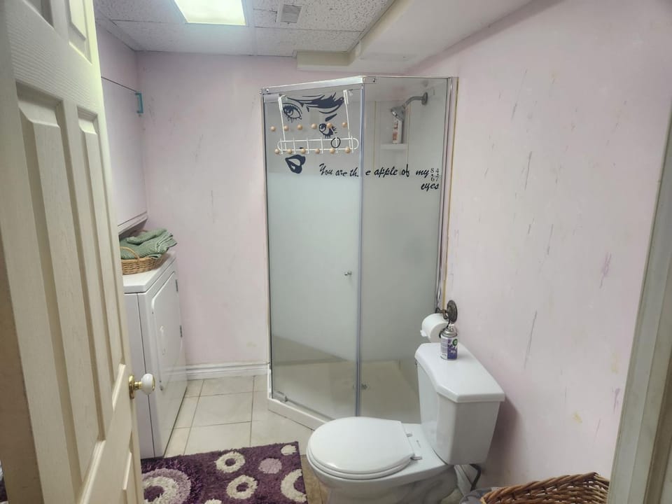 Toilet, Bathroom