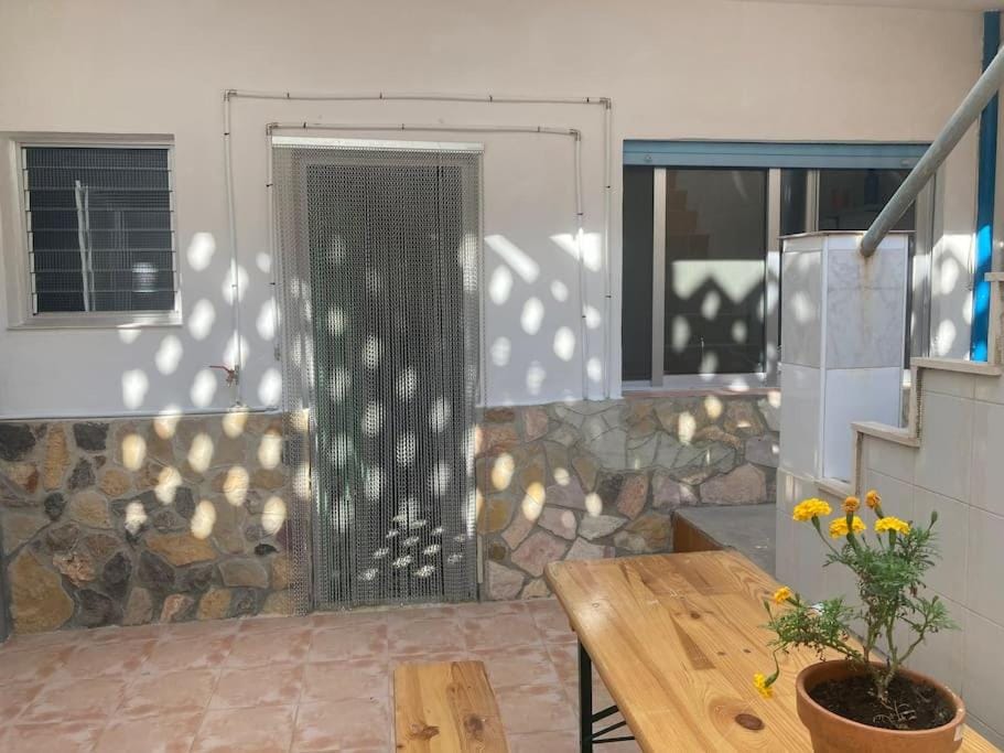 Pink Moon Apartment in Valencian Community