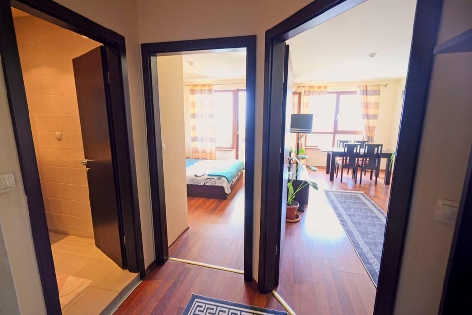 Златни Пясаци Апартамент Златна котва Apartment in Varna