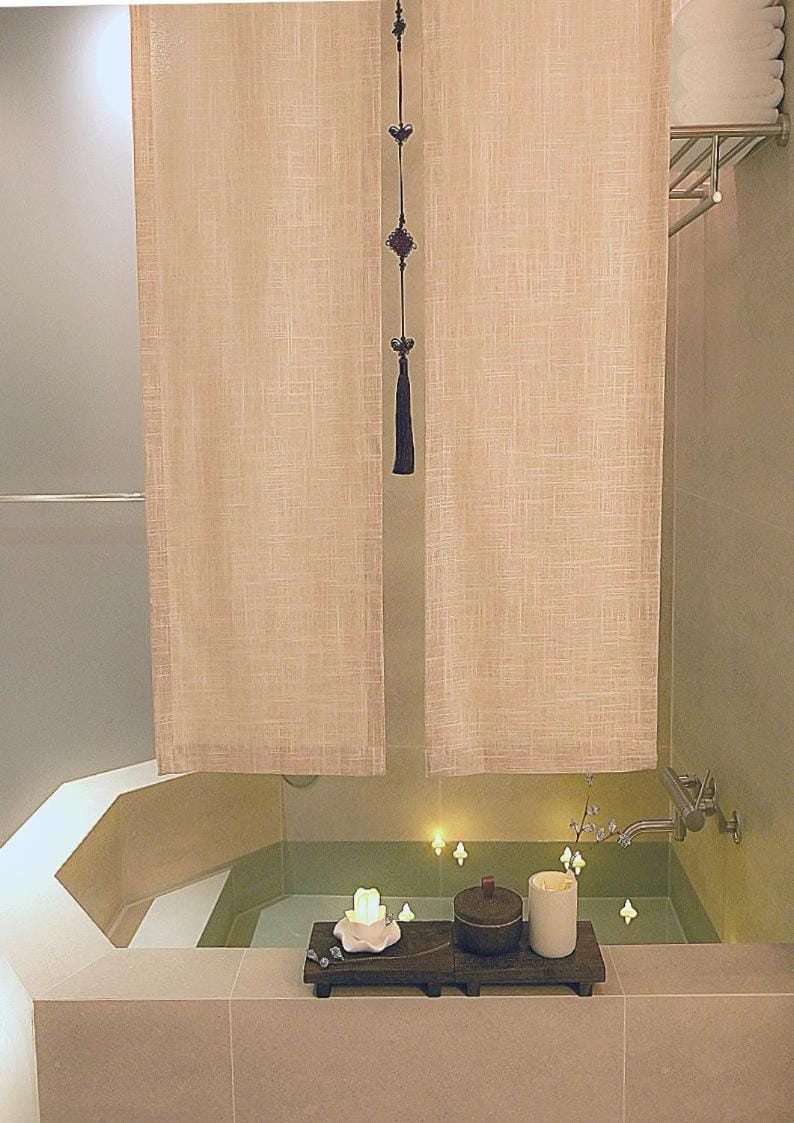 Family Stay for 10 - Jacuzzi - 3 min to Seomyeon Station - Free Pickup Service Apartment in Busan