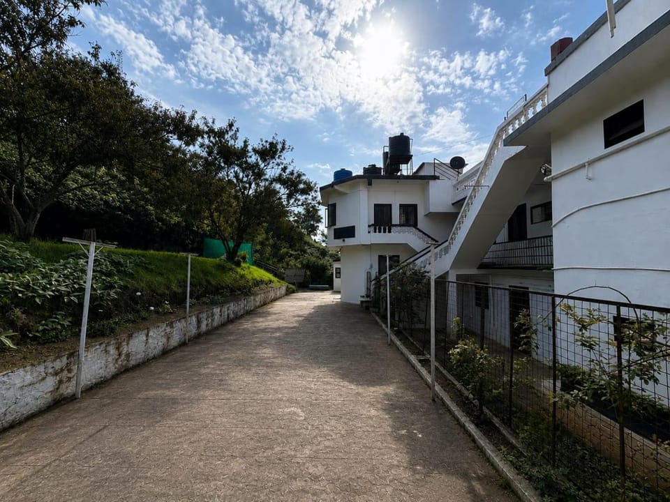 White House Legacy - Highland Bungalow Retreat for Families Hotel in Ooty