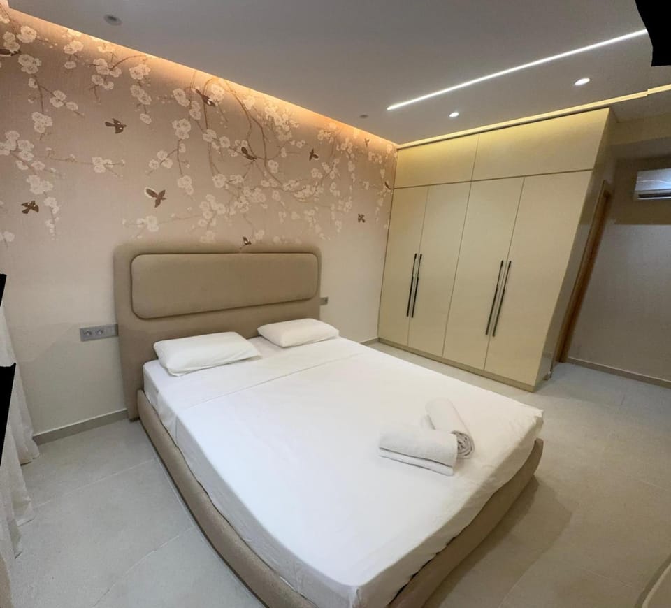 Chic 2BR 2 Bathrooms Near Corniche & Hassan II Apartment in Casablanca
