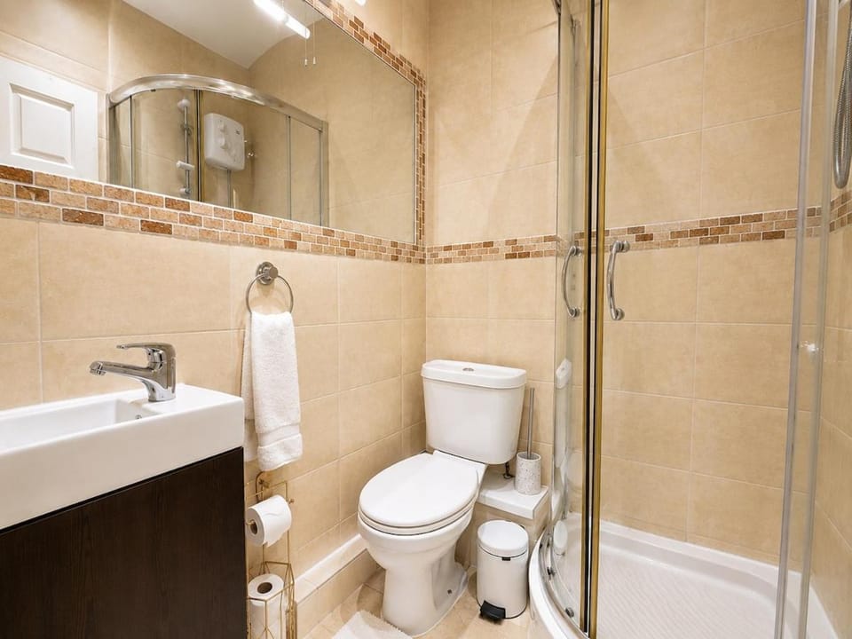 Charming Islington Studio Near Angel and Highbury Apartment in London Borough of Islington