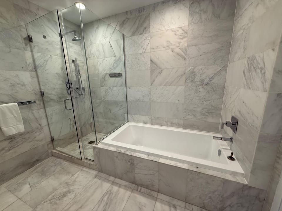 Stunning 3BR Skyline Sanctuary in Financial District Apartment in Lower Manhattan