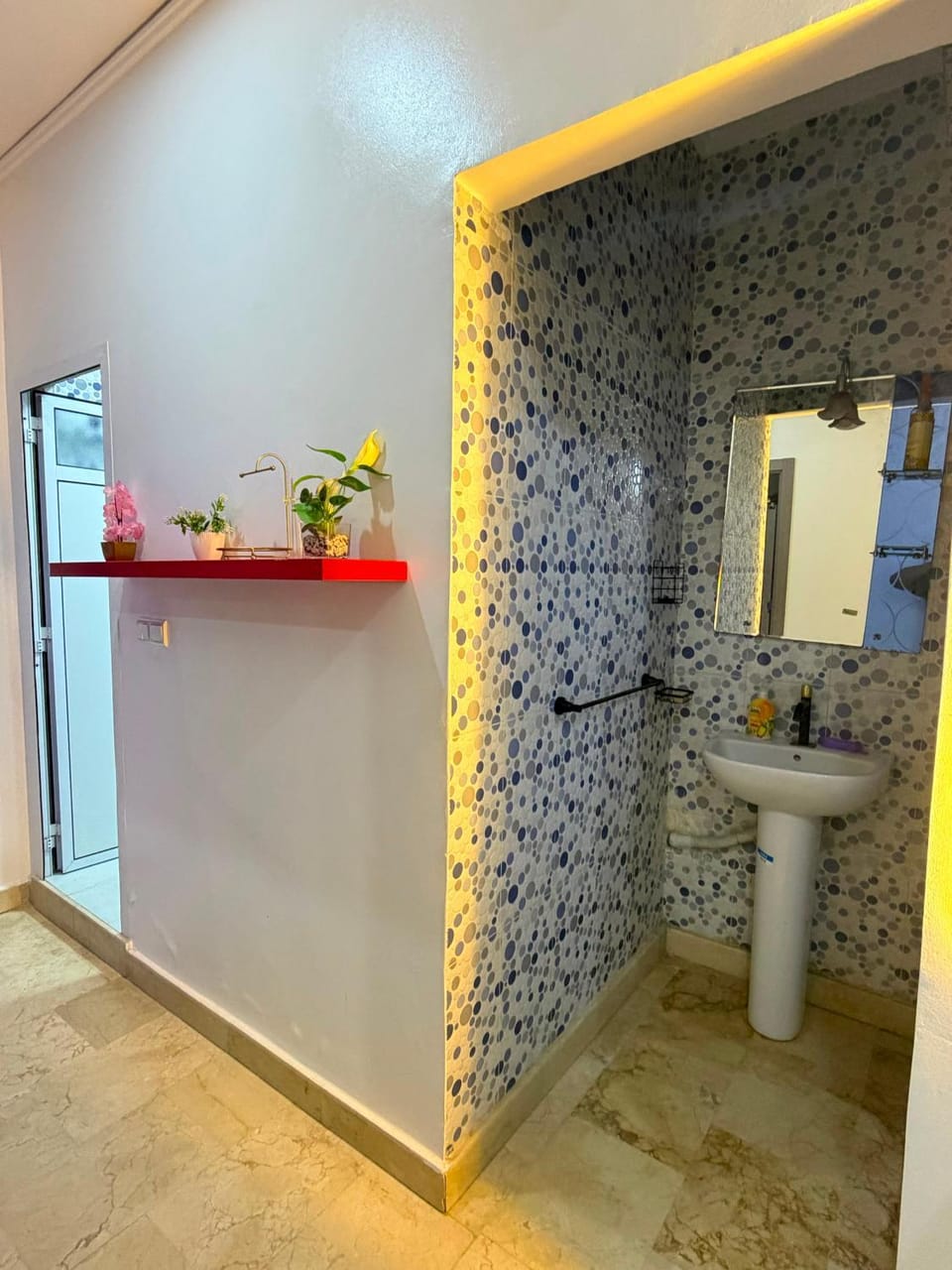 Hamza Zenzani Apartment in Agadir