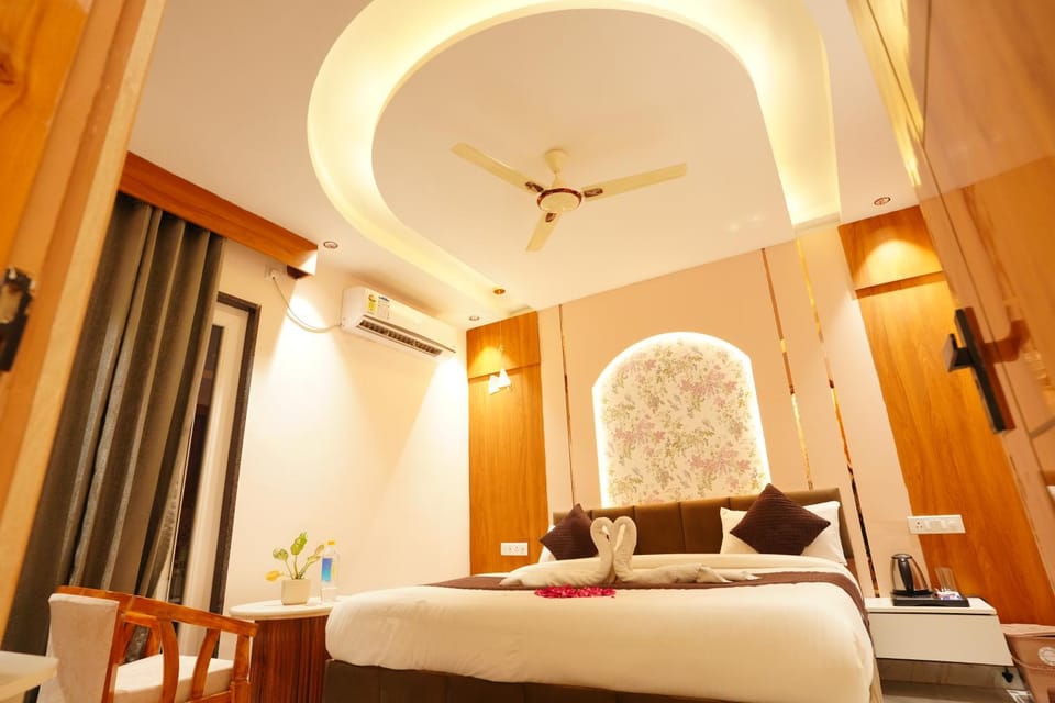 Hotel Ayushman Ganga Hotel in Rishikesh