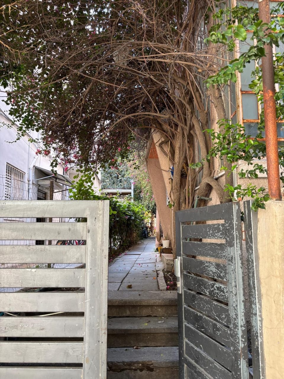 Dream Location 3 bedroom duplex Loft Apartment in Tel Aviv-Yafo