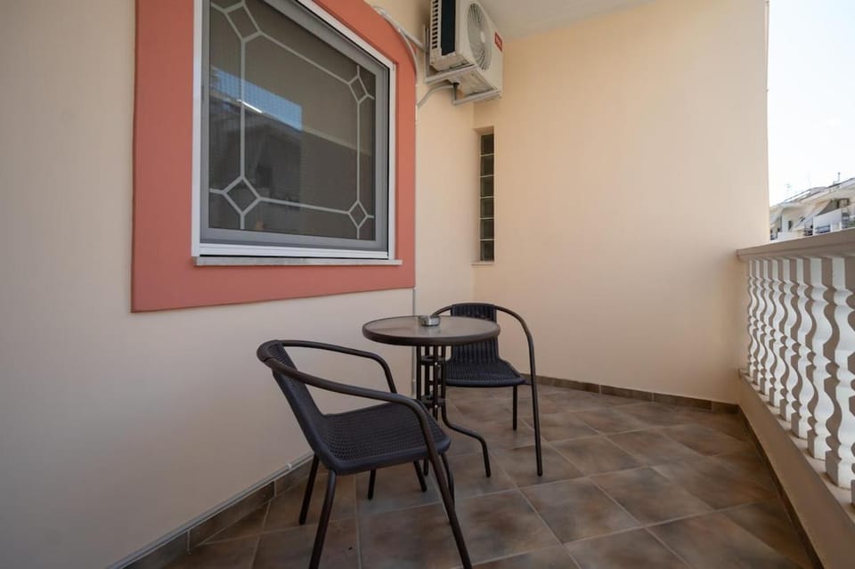 Castle Gaze by Home Sweet Home Apartment in Nafplion