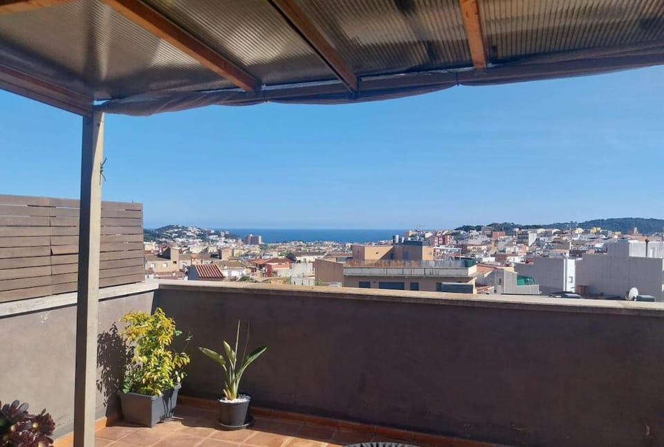 Penthouse with Terrace - Costa Brava Apartment in Baix Empordà