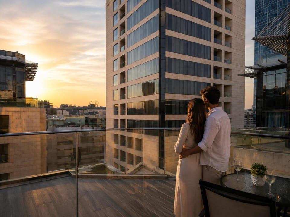 Property building, Balcony/Terrace