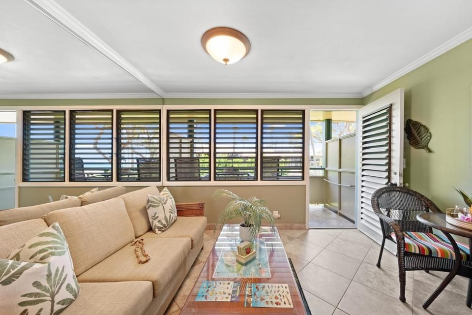 SUMMER SALE! Napili Bay Studio with Direct Ocean View - Napili Bay 210 House in Kapalua