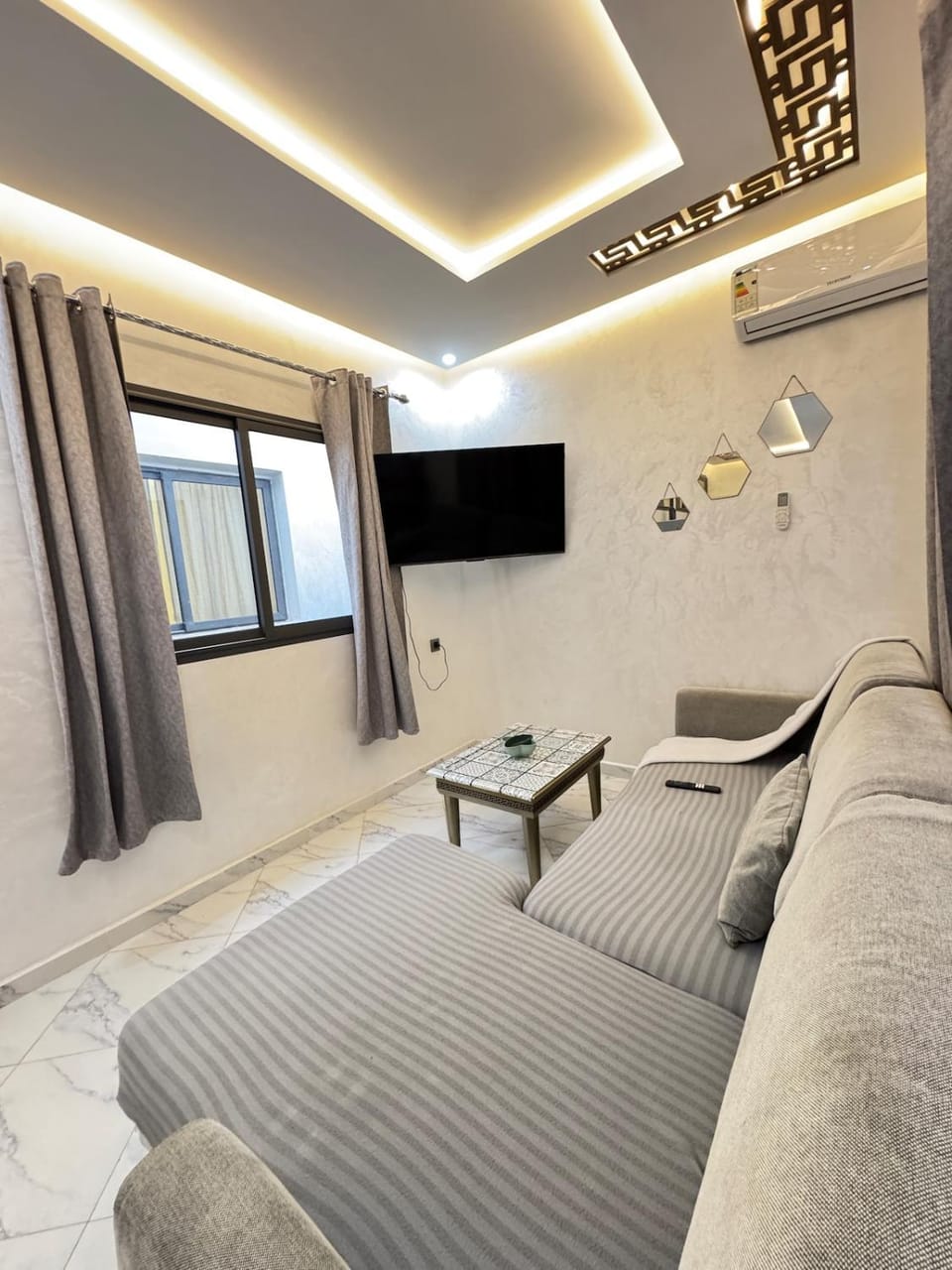 Living room, Seating area