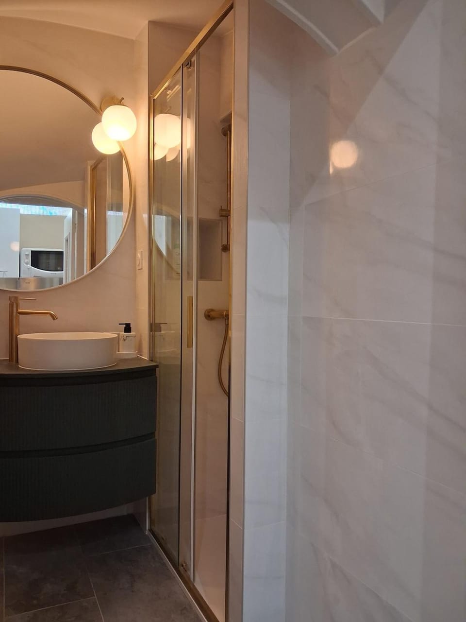 Studio rénové au cœur de Chambéry Apartment in Chambery