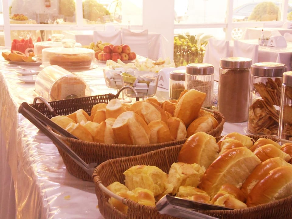 Food and drinks, Buffet breakfast