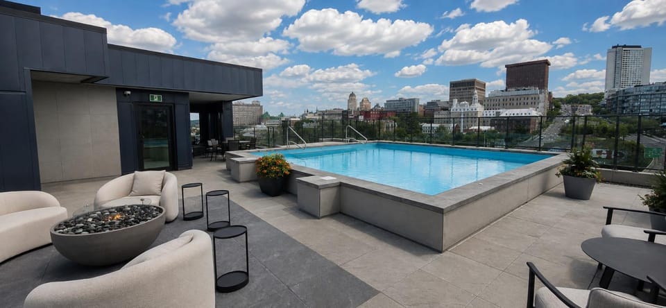 Quebec Funky 2BR Condo 10min Old Quebec AC Apartment in Quebec City