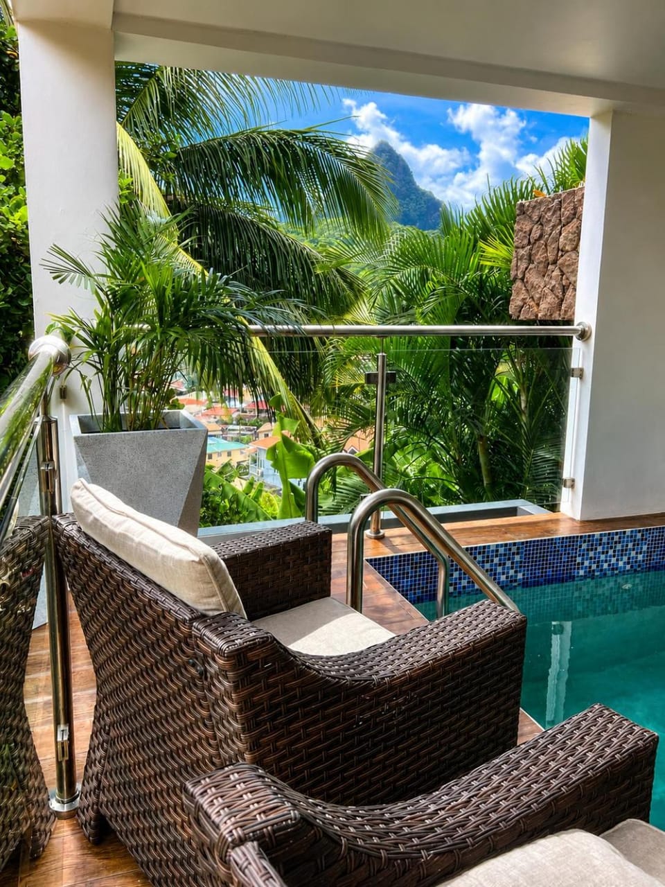 Piton View Pool Villa Near Attractions-Saba M1 Apartment in Caribbean