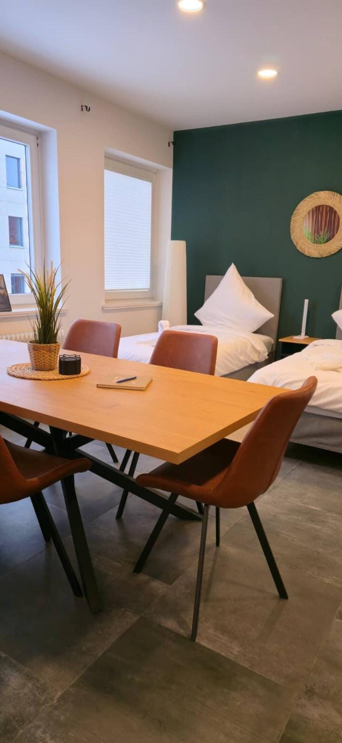Stylish and central apt 5 guests 65qm top location Apartment in Hanover