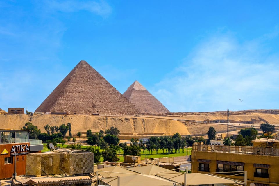 Nearby landmark, Natural landscape, Landmark view