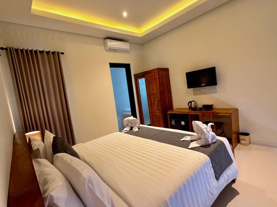TV and multimedia, Bedroom, wardrobe